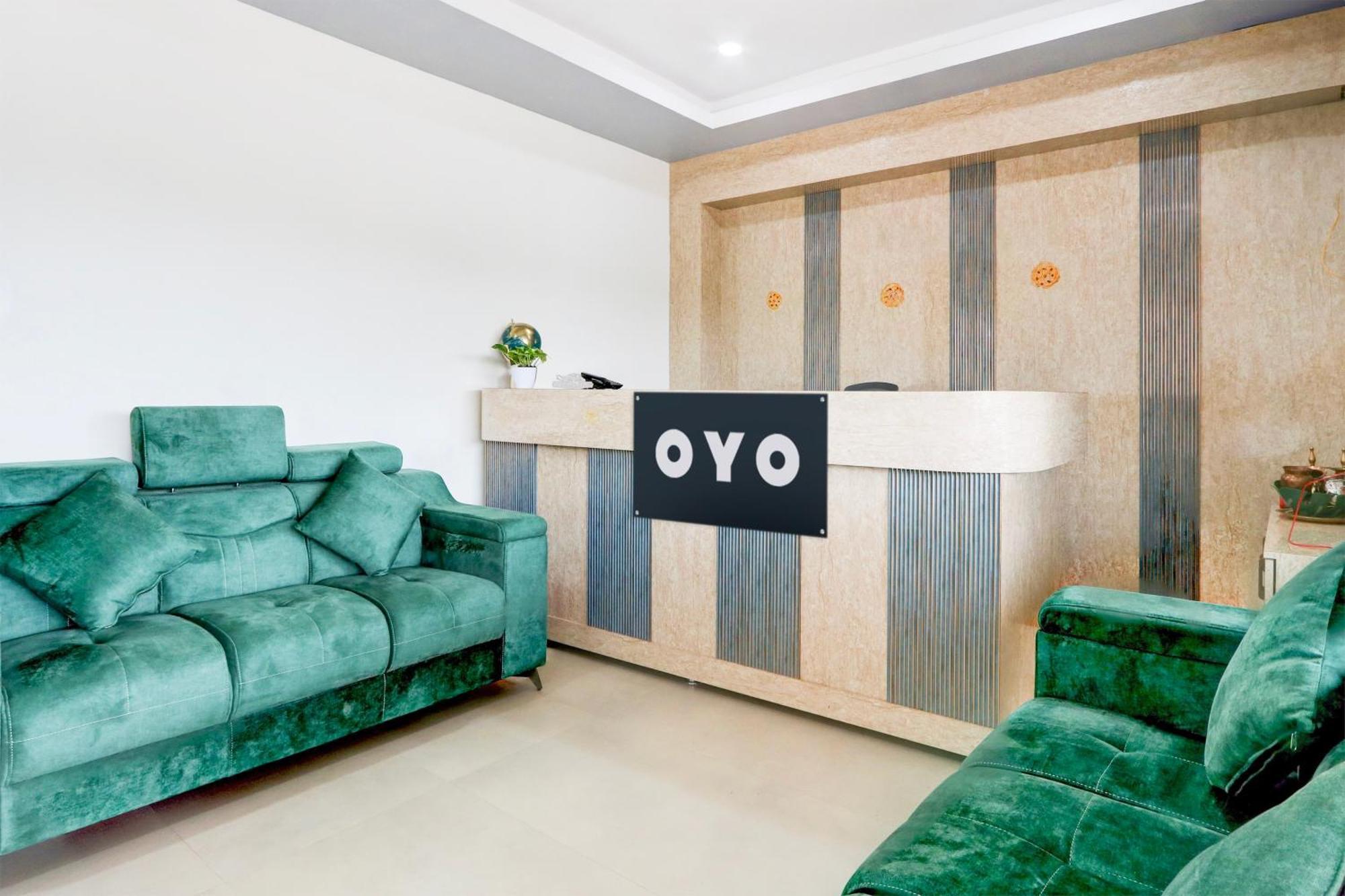 Hotel O Pr Grand Khammam Exteriér fotografie